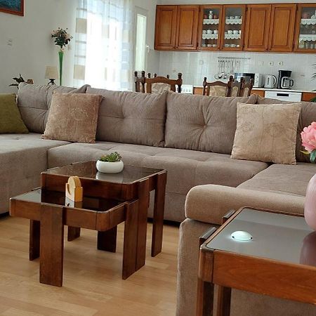 Apartmani Sladana Kampor ภายนอก รูปภาพ
